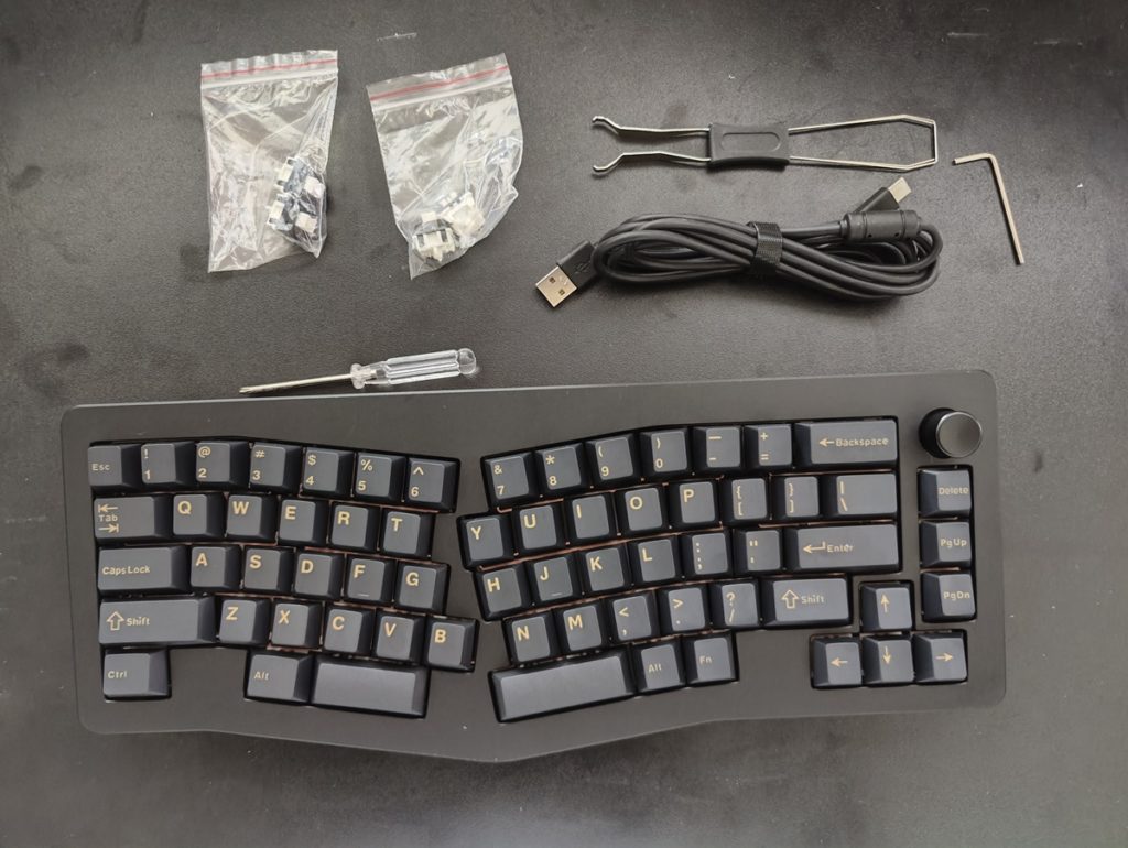 Test du clavier Epomaker Tide Alice : un ovni ergonomique au son « thocky » 6