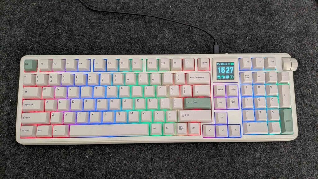 Test EPOMAKER RT100 Pro : le rétro moderne qui en a sous le capot 9 Test EPOMAKER RT100 Pro : le rétro moderne qui en a sous le capot 7