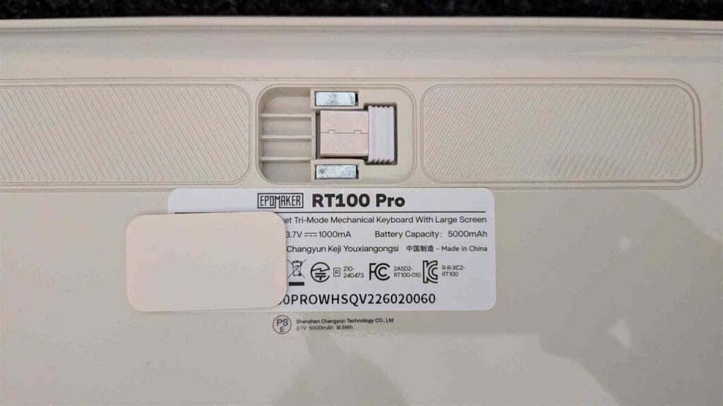 Test EPOMAKER RT100 Pro : le rétro moderne qui en a sous le capot 7 Test EPOMAKER RT100 Pro : le rétro moderne qui en a sous le capot 5