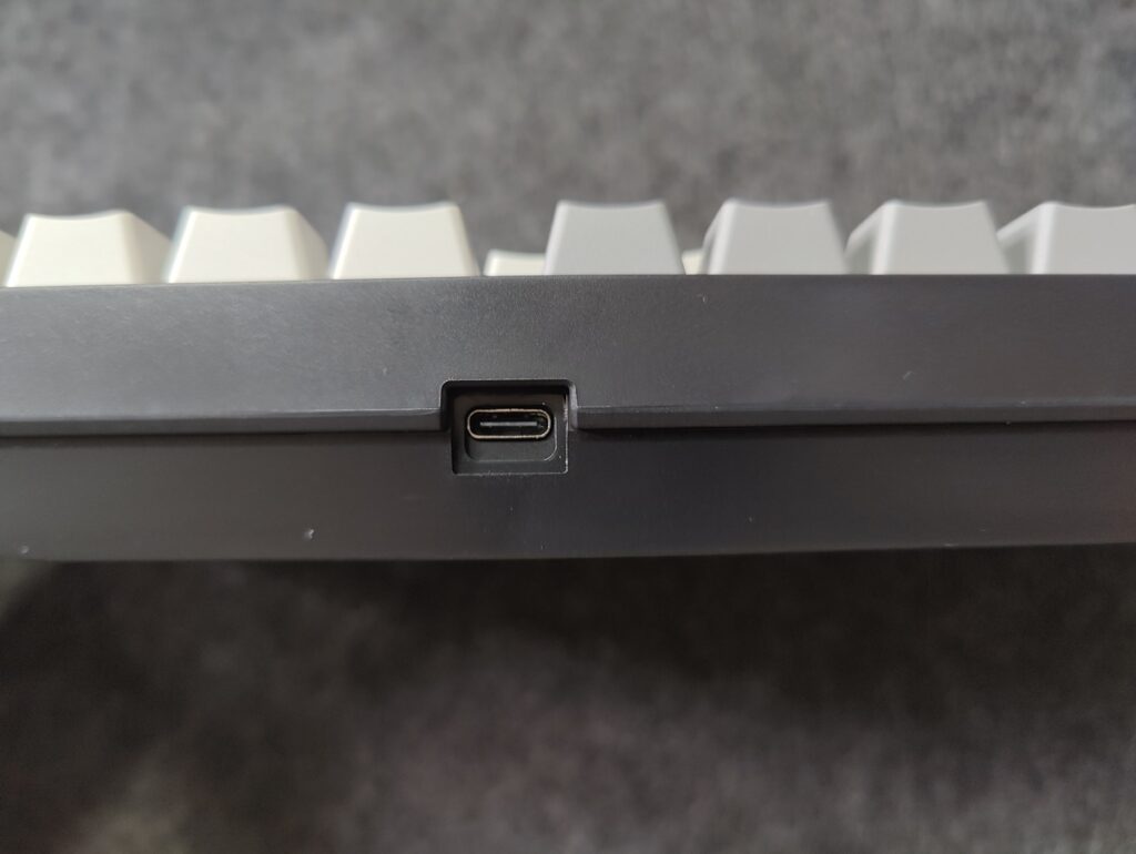 Test de l'Epomaker Ajazz AK820 Pro 6